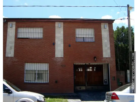 Casa de 3 ambientes en venta en Centro
