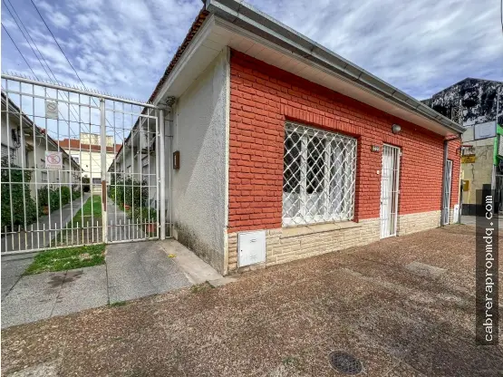 Casa de 2 ambientes en venta en PRIMERA JUNTA