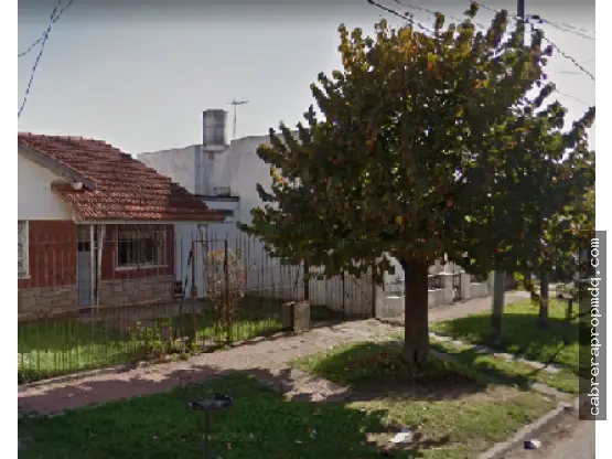 Casa de 3 ambientes en venta en LAS AVENIDAS