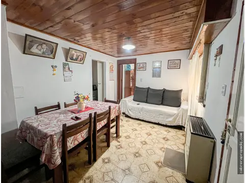 Casa de 3 ambientes en venta en CERRITO SUR