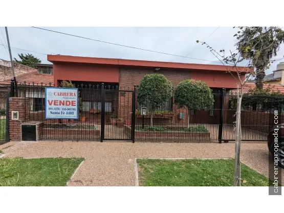 Casa de 4 ambientes en venta en EL GAUCHO