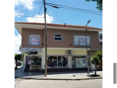 Casa de 2 ambientes en venta en LAS AVENIDAS