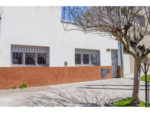 Casa de 2 ambientes en venta en LAS AVENIDAS