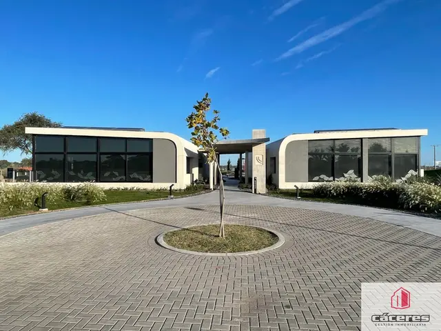 Terreno en venta en Otros Barrios