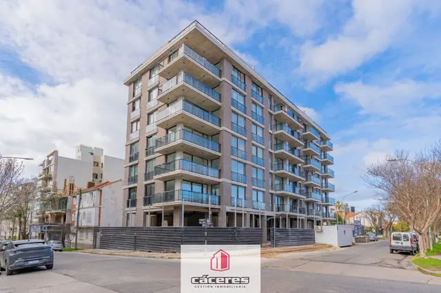 Departamento de 3 ambientes en venta en LOS TRONCOS
