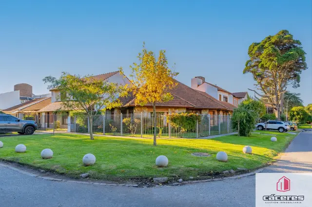 Casa de 5 ambientes en venta en CONSTITUCION