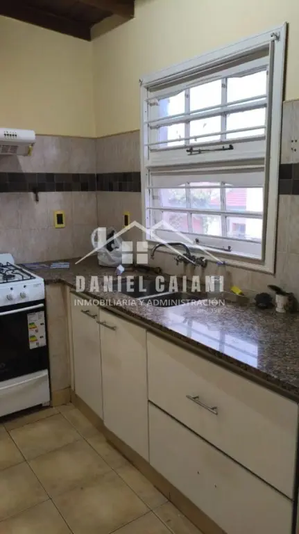 Departamento de 3 ambientes en alquiler en LAS AVENIDAS