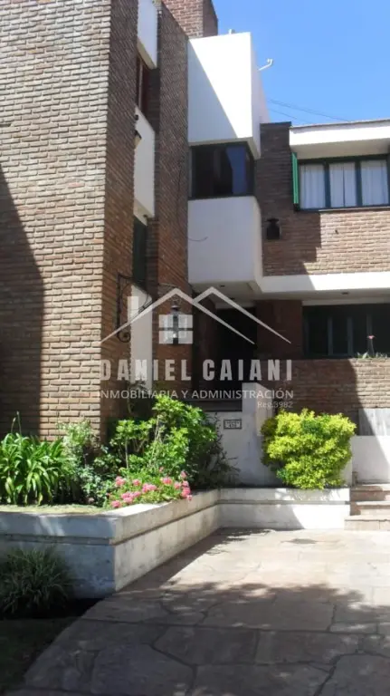 Departamento de 3 ambientes en alquiler en SAN CARLOS