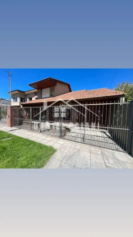 Casa de 3 ambientes en alquiler en LAS AVENIDAS