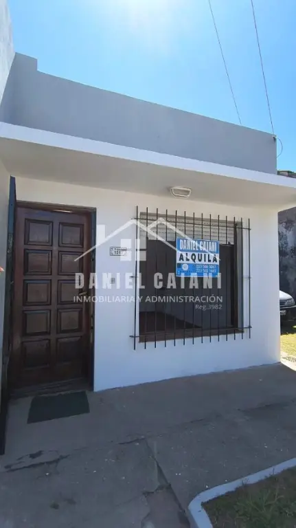 Casa de 3 ambientes en alquiler en AMEGHINO FLORENTINO