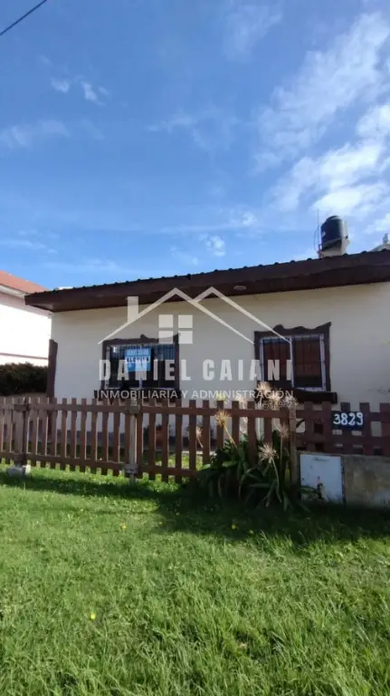 Casa de 4 ambientes en alquiler en FARO NORTE
