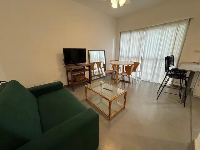 Departamento de 2 ambientes en venta en AREA CENTRO