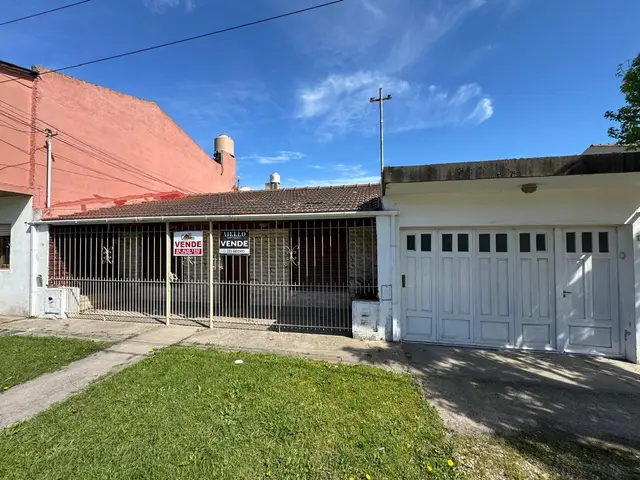 Casa de 2 ambientes en venta en LIBERTAD