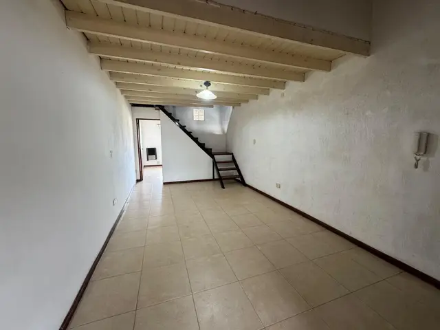 Departamento de 3 ambientes en alquiler en AEROPARQUE