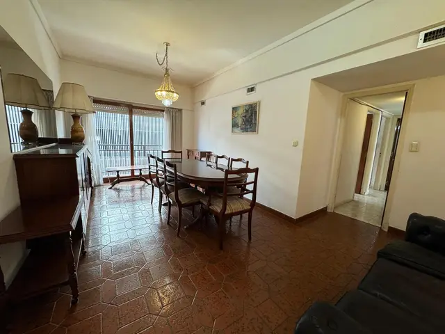 Departamento de 4 ambientes en venta en LA PERLA
