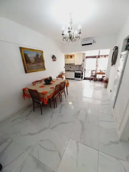 Departamento de 2 ambientes en venta en AREA CENTRO