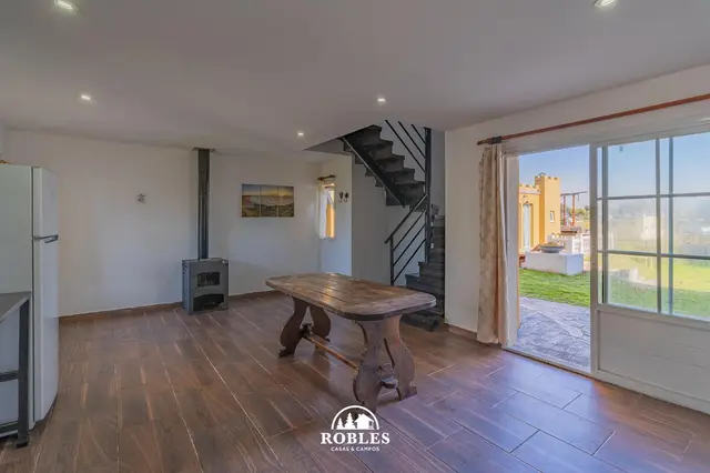 Departamento de 3 ambientes en alquiler en Los Acantilados