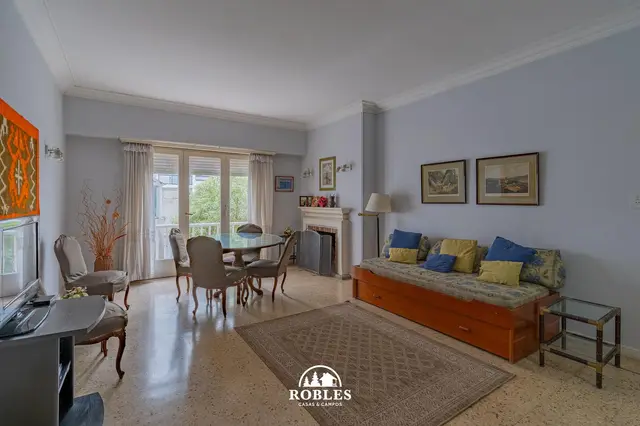 Departamento de 4 ambientes en venta en Centro