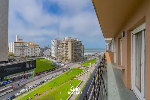Departamento de 4 ambientes en venta en Centro