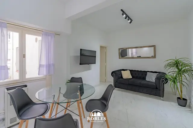 Departamento de 2 ambientes en venta en Centro