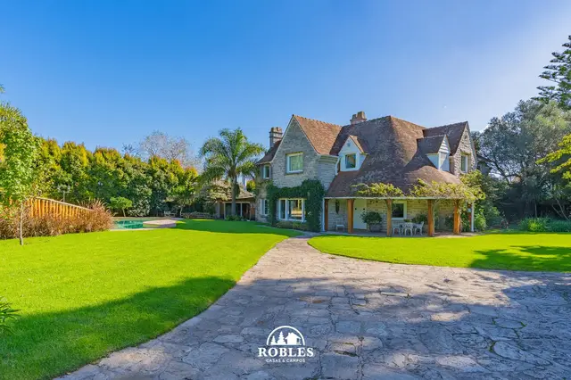Casa de 5 ambientes en venta en LOMAS DE STELLA MARIS