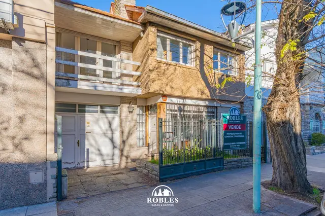 Local de 4 ambientes en venta en Güemes