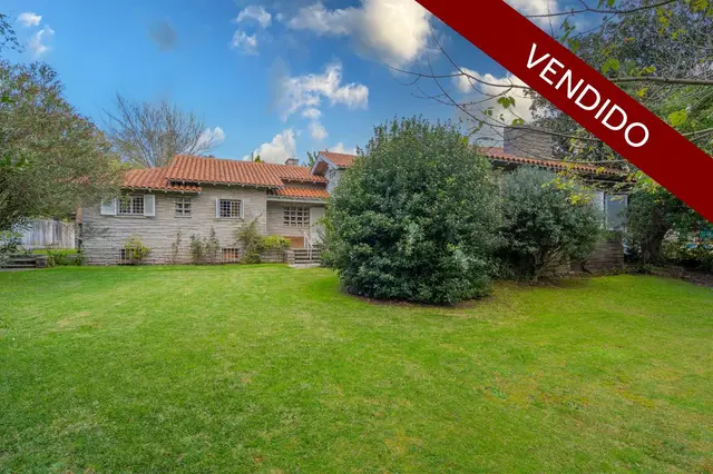 Casa de 4 ambientes en venta en DIVINO ROSTRO