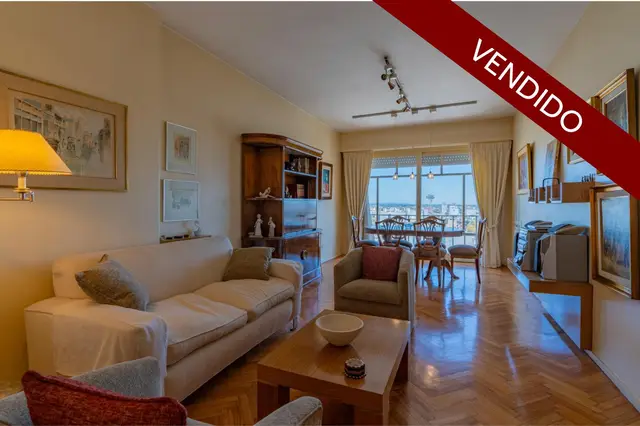 Departamento de 3 ambientes en venta en Centro