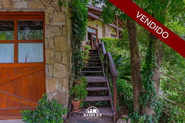 Casa de 4 ambientes en venta en BOSQUE PERALTA RAMOS
