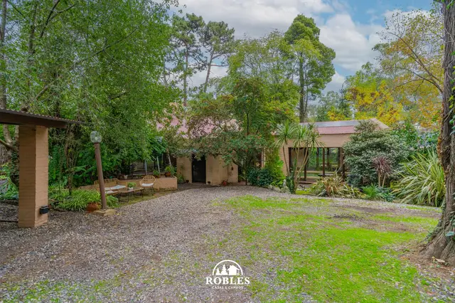Casa de 5 ambientes en venta en BOSQUE PERALTA RAMOS