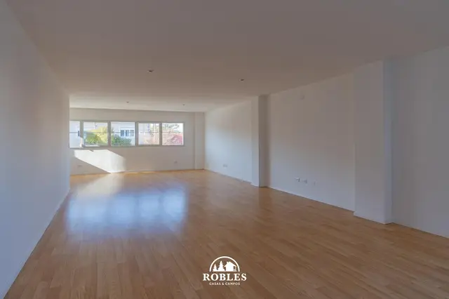 Local en venta en LOMAS DE STELLA MARIS