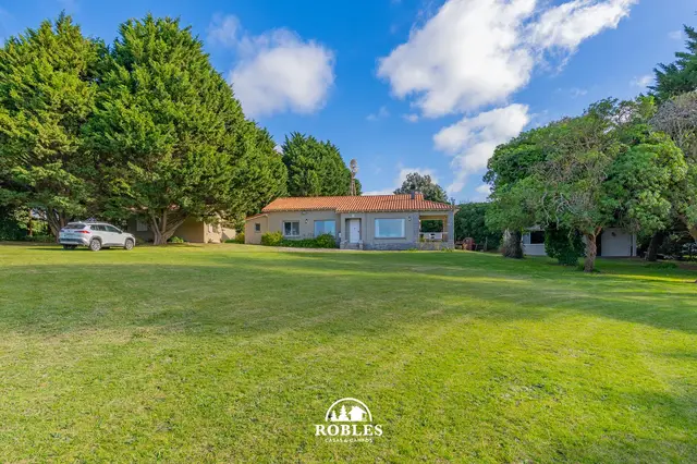 Casa de 8 ambientes en venta en Mar del Plata