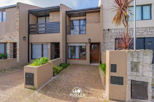 PH de 3 ambientes en venta en LOS TRONCOS