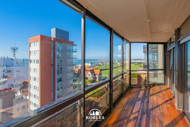 Departamento de 4 ambientes en alquiler en LEANDRO N. ALEM