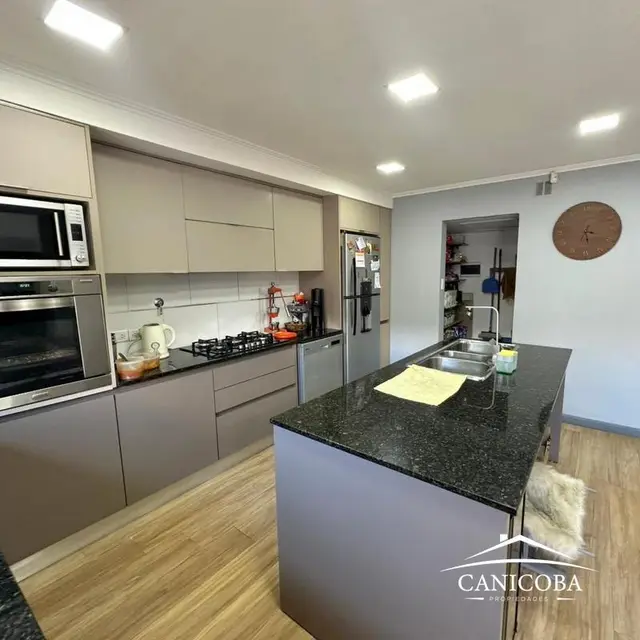 Casa de 4 ambientes en venta en RIVADAVIA BERNARDINO