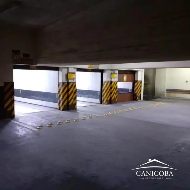 Cochera en venta en Centro