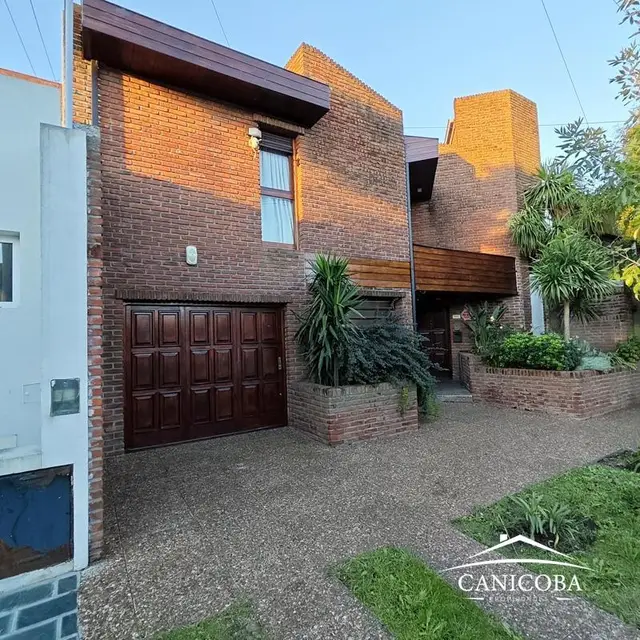Casa de 3 ambientes en venta en RIVADAVIA BERNARDINO