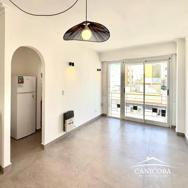 Departamento de 2 ambientes en venta en ESTACION TERMINAL (ALDREY)