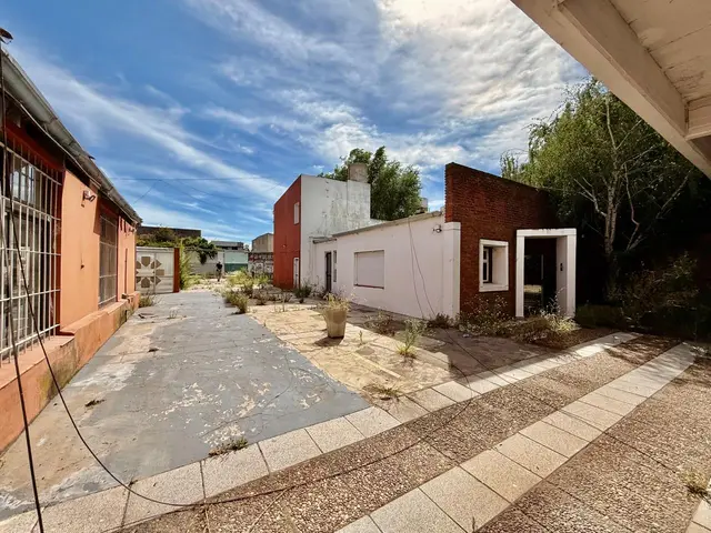 Local en venta en VILLA PRIMERA