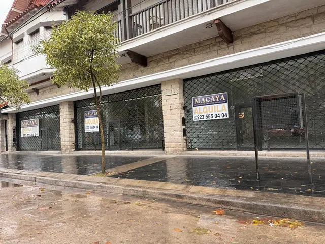 Local en venta en DEL PUERTO