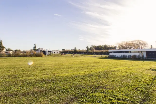 Terreno de 1 ambiente en venta en Jorge Newbery