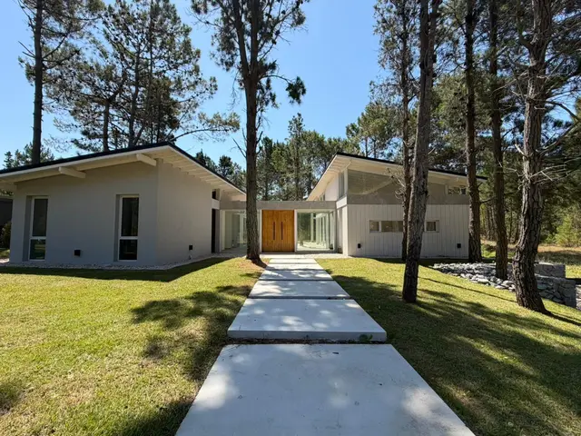Casa de 5 ambientes en venta en Mar del Plata
