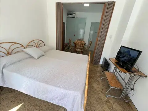 Departamento de 1 ambiente en alquiler en Centro
