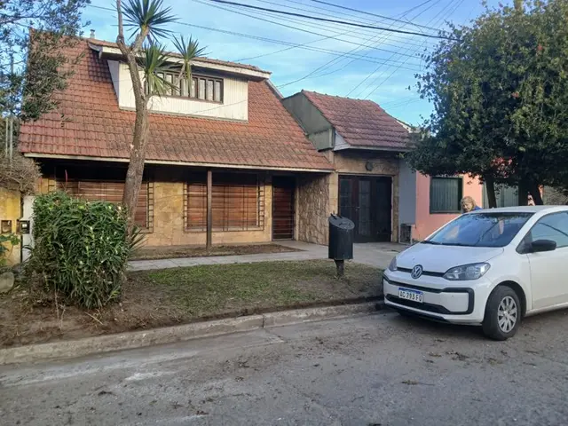 Casa de 4 ambientes en venta en PERALTA RAMOS OESTE