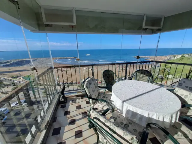 Departamento de 6 ambientes en venta en Varese