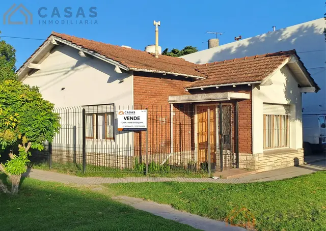Casa de 3 ambientes en venta en TERMAS HUINCO