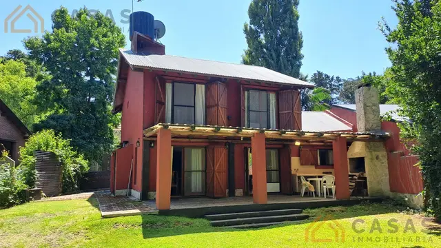 Casa de 3 ambientes en venta en BOSQUE PERALTA RAMOS