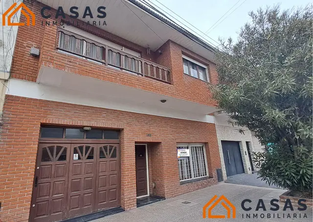 Casa de 3 ambientes en venta en FUNES Y SAN LORENZO