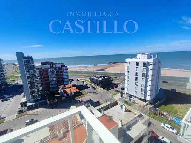 Departamento de 2 ambientes en venta en Parque Luro