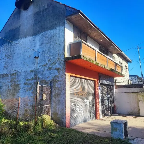 Casa de 3 ambientes en venta en ESTRADA JOSE MANUEL